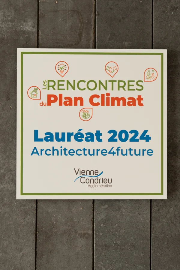 Plaque Lauréat 2024 des Rencontres du Plan Climat, Vienne Condrieu Agglomération